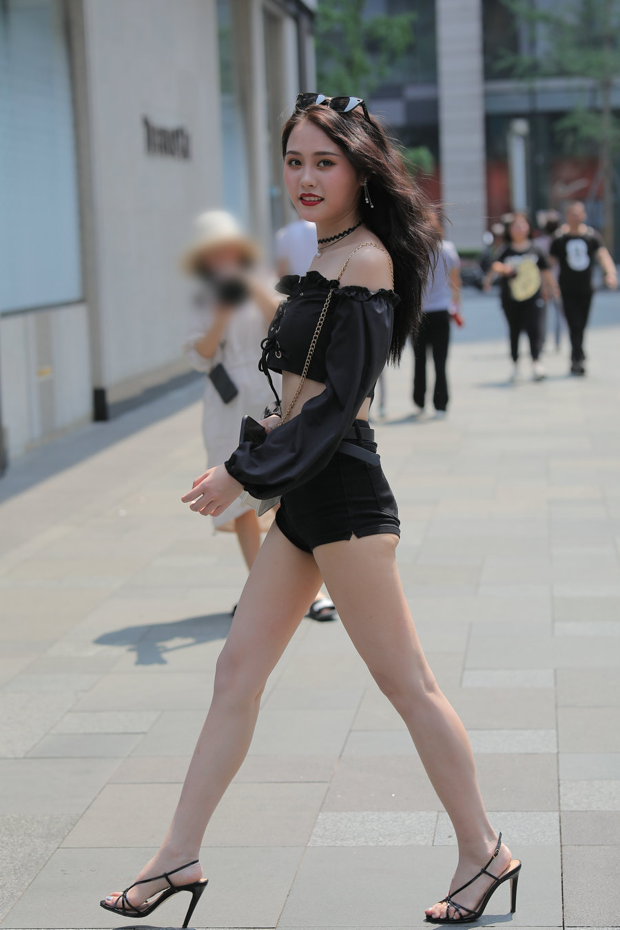 图片[1]-J1364 285P4V-14.0GB-多米街拍