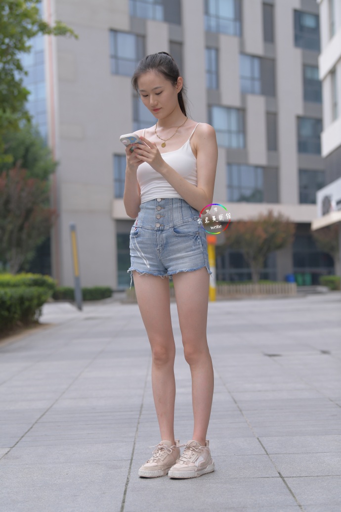 图片[4]-J3100 1138P2V-39.7GB-多米街拍