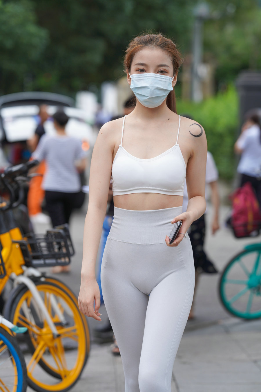 图片[2]-灰色瑜伽裤女孩 J1323 723P4V-17.9GB-多米街拍