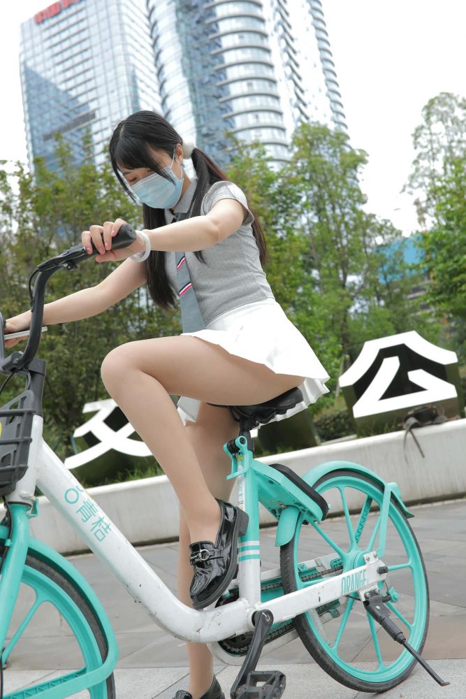 百褶裙少女的心事【476P】J1374-多米街拍