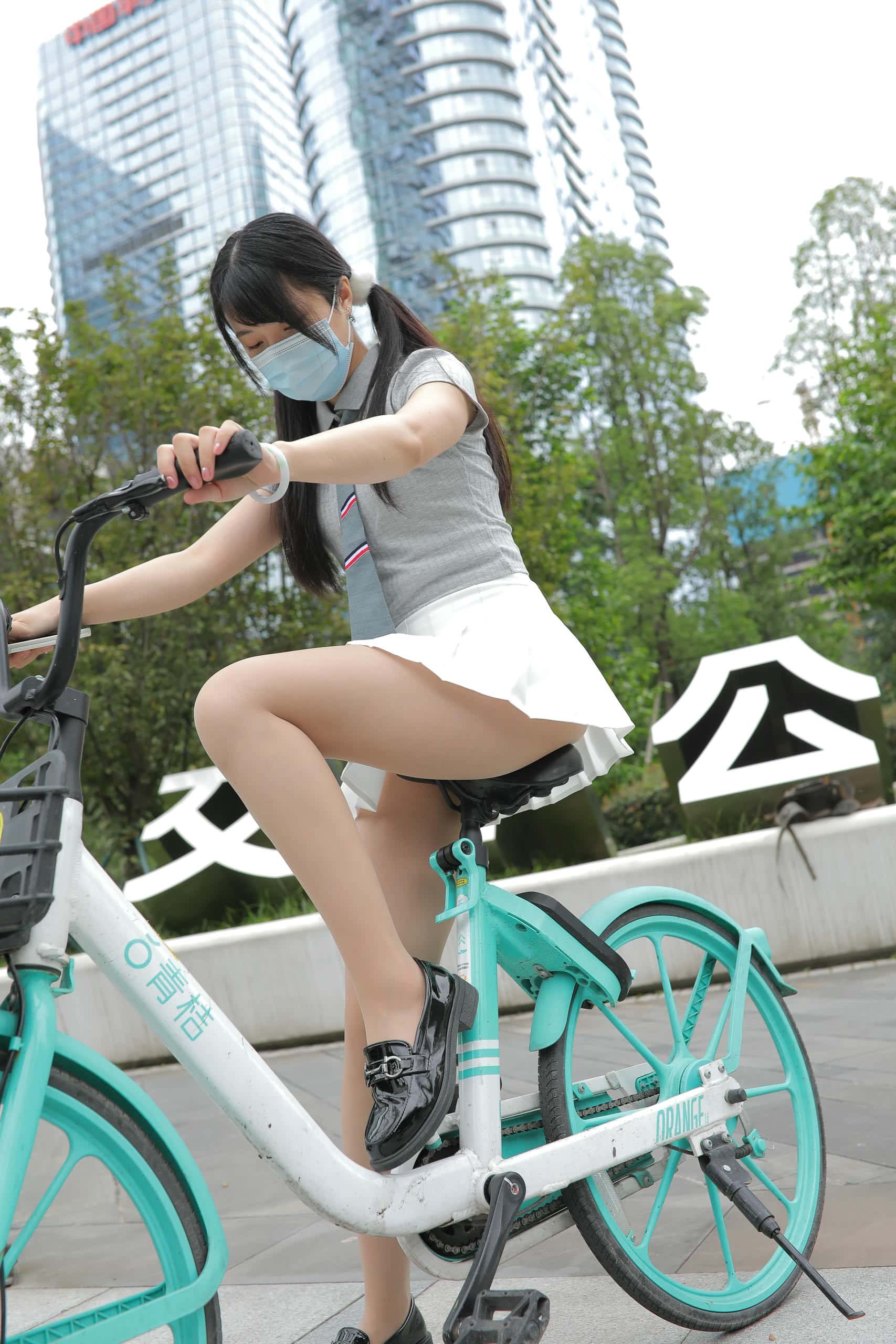图片[4]-百褶裙少女的心事【476P】J1374-多米街拍