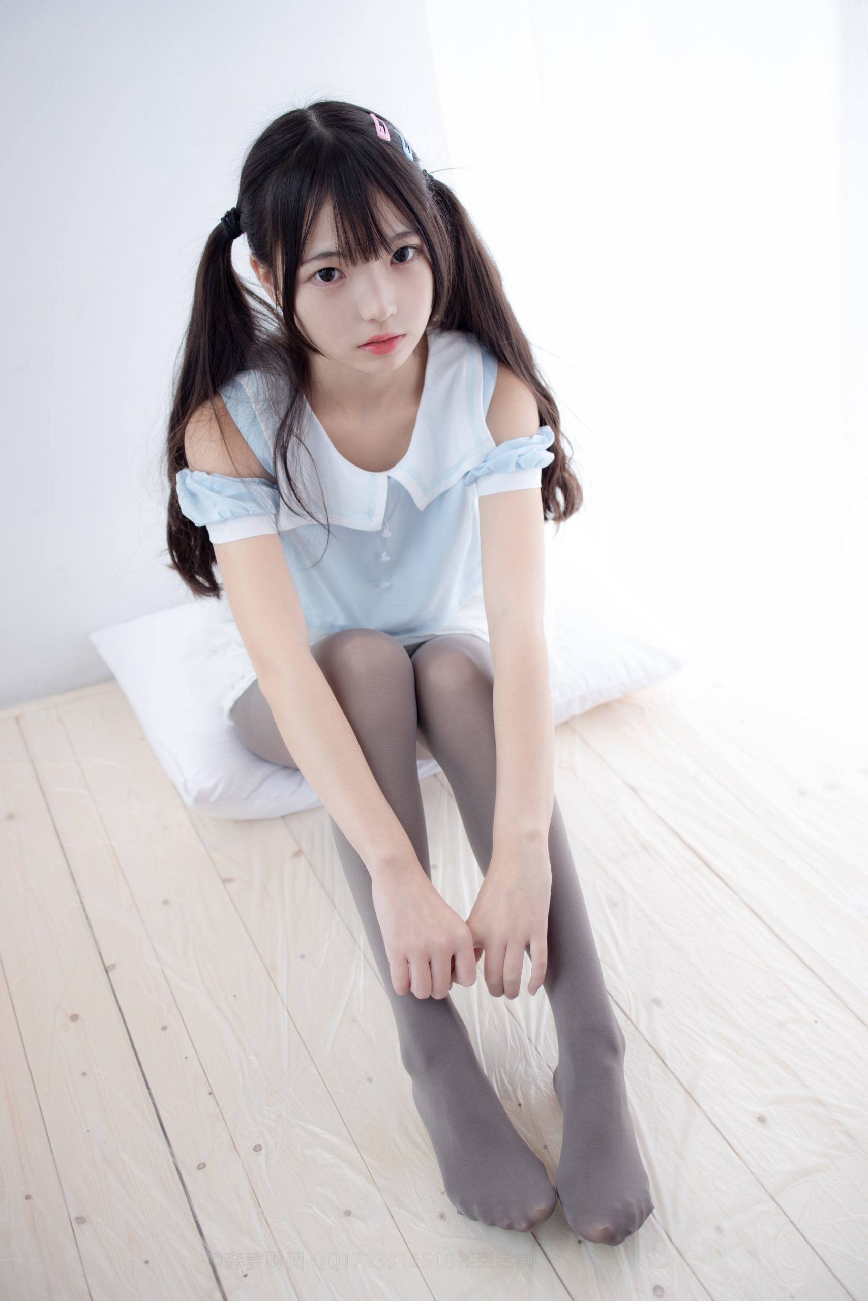 图片[3]-超级甜美的灰丝小姑娘【86P】20005-多米街拍