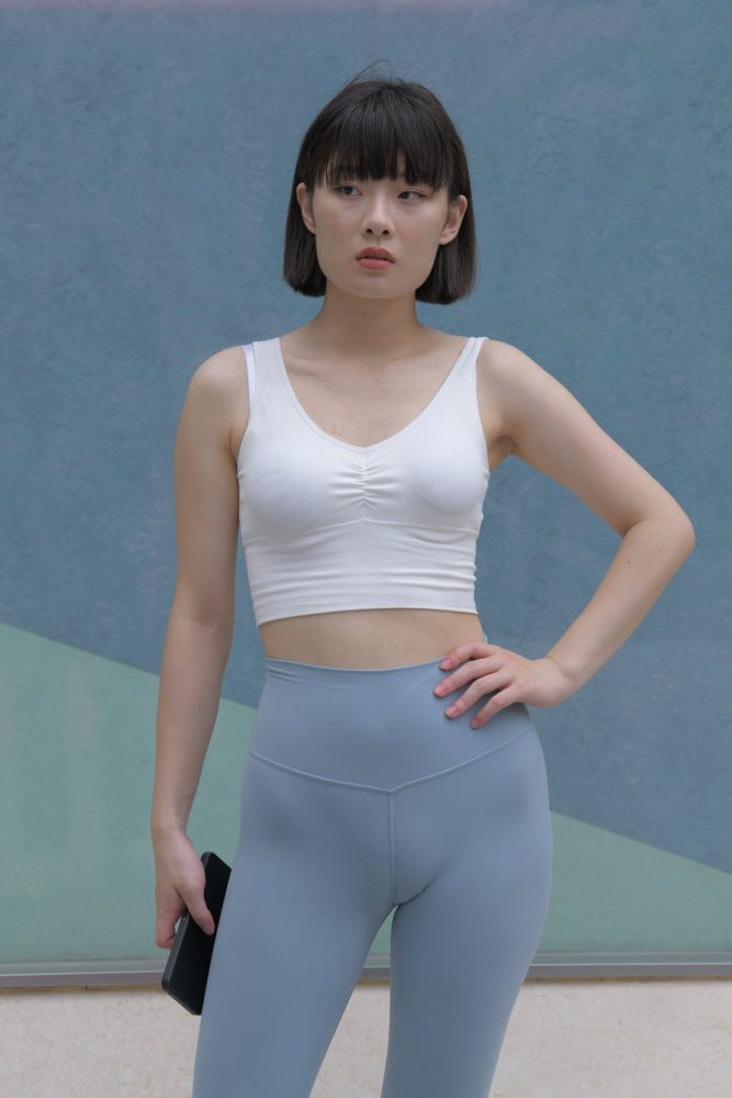 短发女孩J4175 379P2V-26.5GB-多米街拍