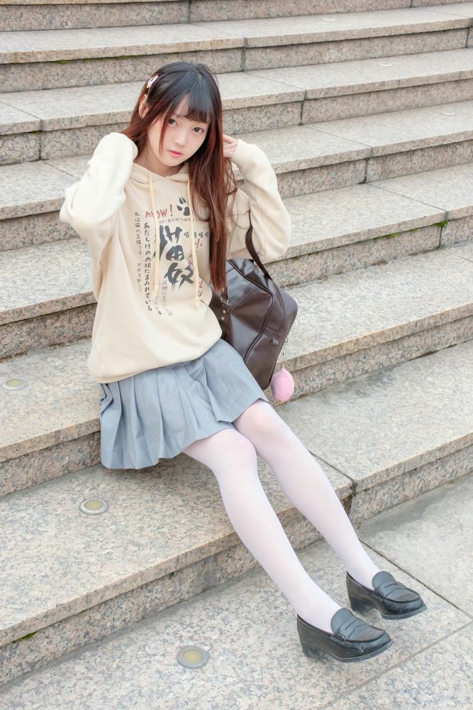 甜美的白丝女孩【131P】20007-多米街拍