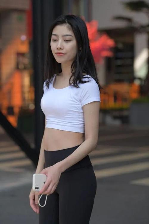 图片[2]-这背景简直太美了 J1412 664P1V-19.4GB-多米街拍