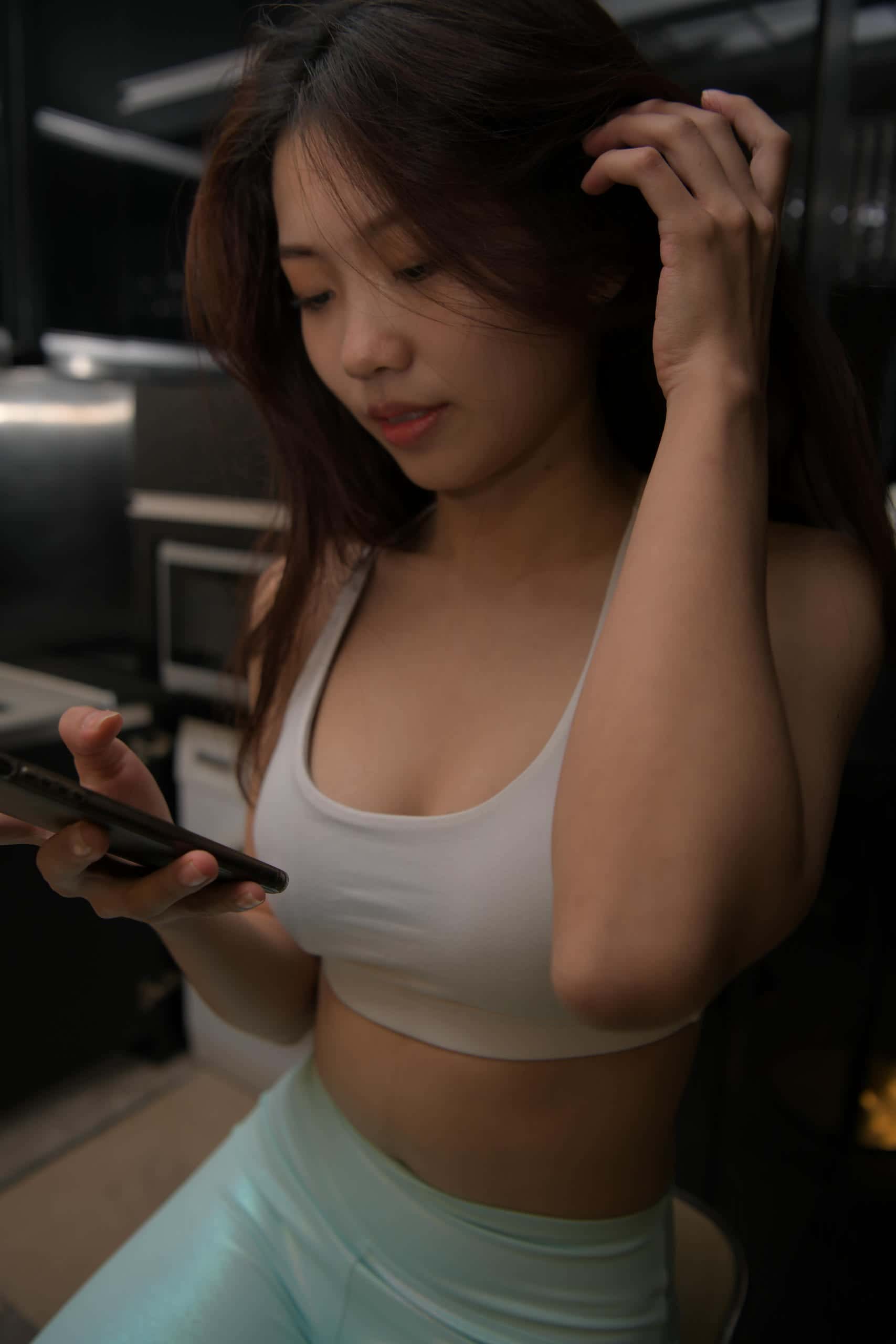 图片[4]-户外玩耍的瑜伽裤小姐姐【467P】J1419-多米街拍