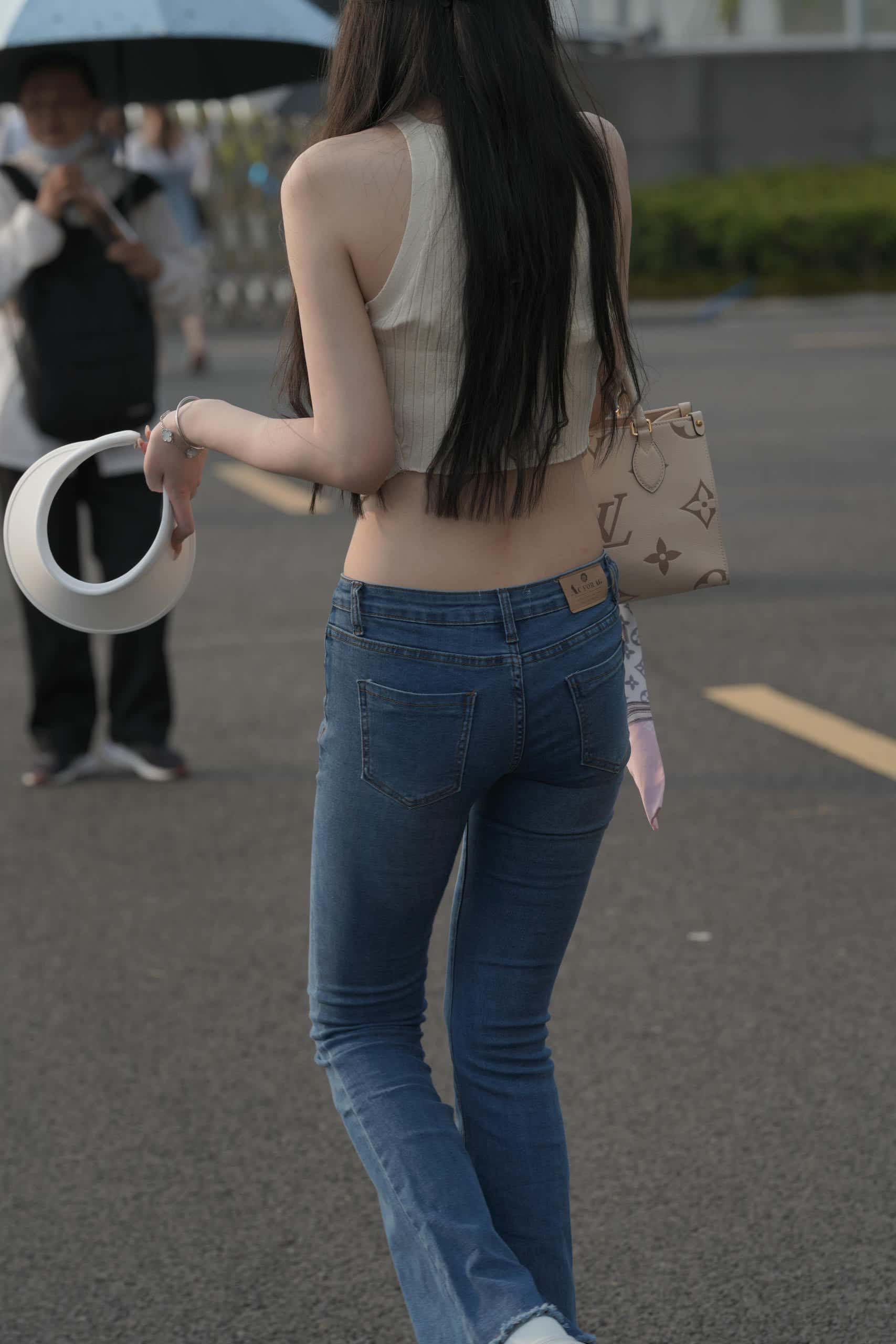 图片[4]-清纯喇叭牛仔裤女孩 【79P】J3591-多米街拍